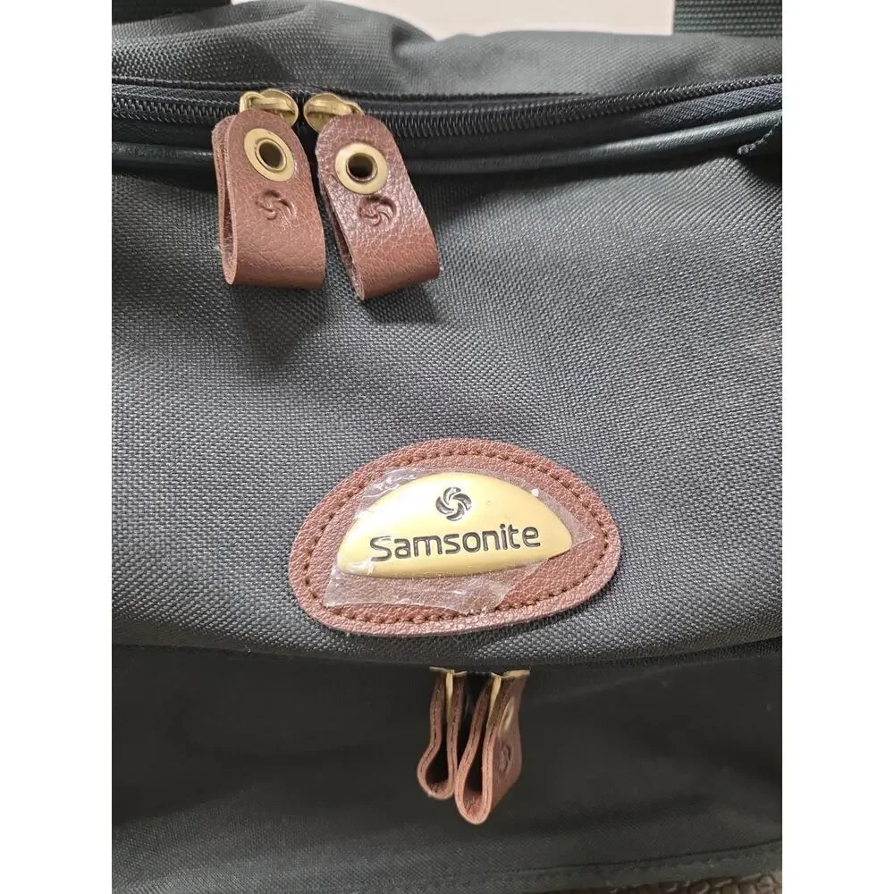 Samsonite Carry On Overnight Shoulder Bag Luggage Green 15 X 10
